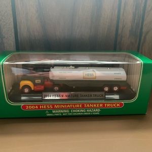 2004 Hess truck mini